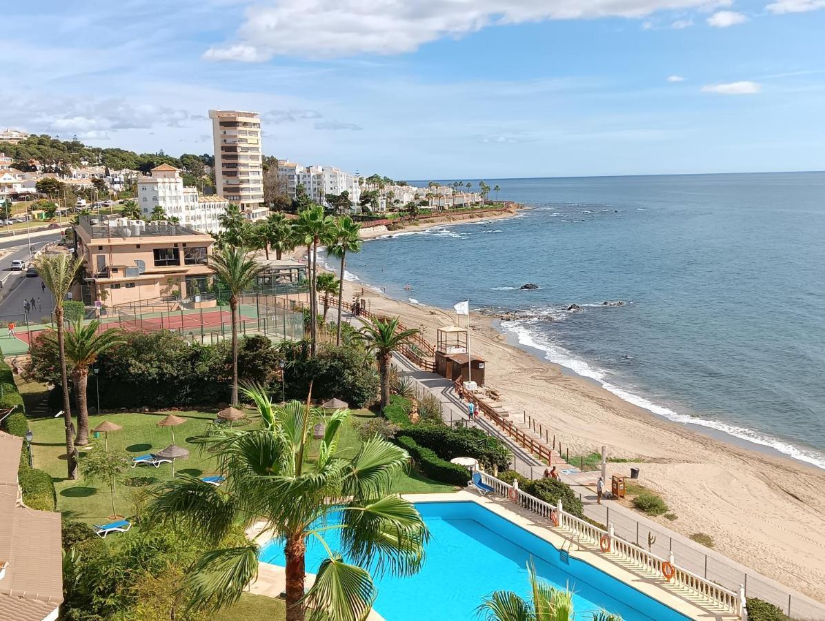 Lejlighed En Urb Primera Linea De Playa Málaga